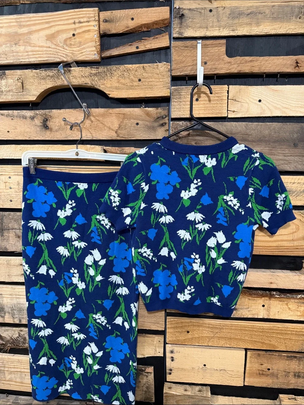 Kate Spade New York x Target Mixed Floral Short Sleeve Sweater & Skirt Set Small